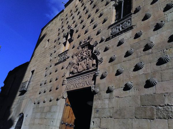 casa de las Conchas
biblioteca
Palabras clave: Castilla y León,Salamanca