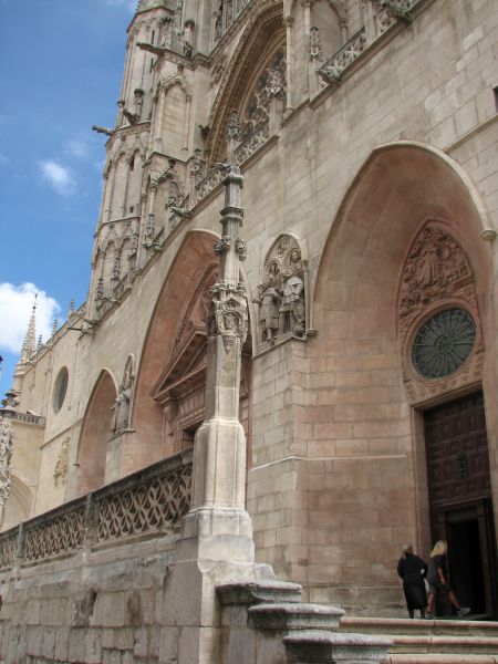 Burgos 7585
Catedral de Burgos desde la Plaza de Santa María.
Palabras clave: catedral,Burgos,puerta,santa maria,gotico