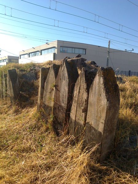 Valla de madera
Palabras clave: viejo