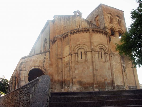 Iglesia románica de El Salvador. Sepúlveda (Segovia).
Palabras clave: Iglesia románica de El Salvador. Sepúlveda (Segovia).