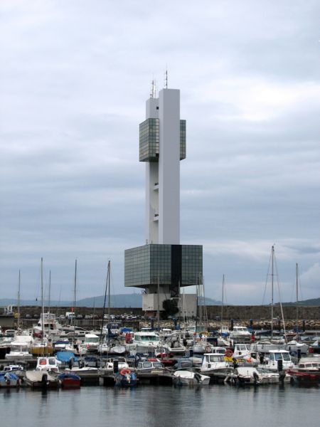 Torre de control marítimo. Puerto de A Coruña.
Palabras clave: Torre de control marítimo Puerto de A Coruña
