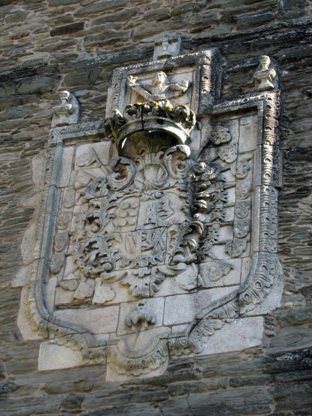 Torreón de los Andrade. Pontedeume (A Coruña). Rias Altas.
Palabras clave: Torreón de los Andrade. Pontedeume (A Coruña). Rias Altas. escudo nobiliario heraldico