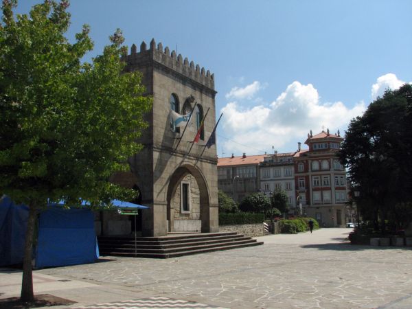 Ayuntamiento. Noia (A Coruña). Rias Baixas.
Palabras clave: ayuntamiento Paseo de la Alameda. Noia (A Coruña). Rias Baixas.