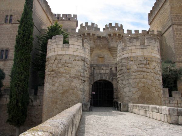 Castillo de Ampudia. Ampudia (Palencia).
Palabras clave: Castillo de Ampudia. Ampudia (Palencia).
