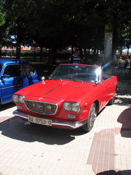 Lancia clasico
 coche lancia descapotable rojo
Palabras clave: coche,lancia,clasico,descapotable,rojo