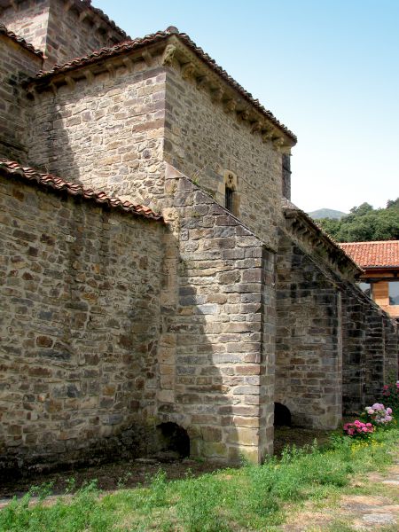 Piasca 7518
 Iglesia de Santa María. Piasca. Liébana. Cantabria.
Palabras clave: Iglesia,Santa María,Piasca,Liébana,Cantabria