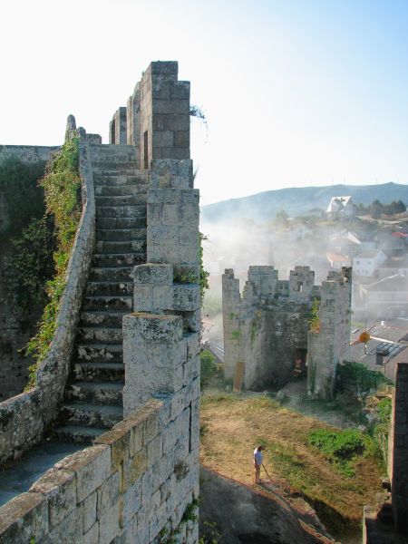 Castro Caldelas (Orense). Castillo.
Palabras clave: Castro Caldelas (Orense). Castillo.