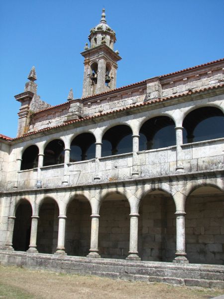 Monasterio de Santa María, Xunqueira de Espadanedo (Orense).
Palabras clave: Monasterio de Santa María, Xunqueira de Espadanedo (Orense). ribeira sacra galicia claustro