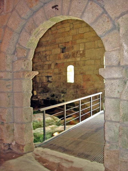 Monasterio de San Pedro de Rocas, Esgos (Lugo).
Palabras clave: monasterio galicia
