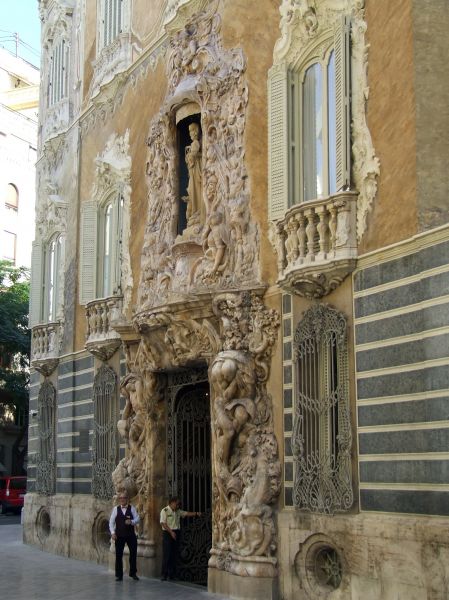Palacio del Marqués de Dos Aguas.
Palabras clave: Valencia,calle,fachada