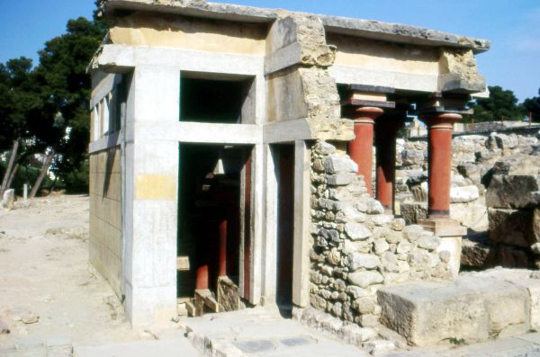 Cnossos_614
Ruinas del Palacio de Knossos, en la isla de Creta (Grecia)
Palabras clave: Palacio,Knossos,Cnossos,Creta,Grecia,minoico