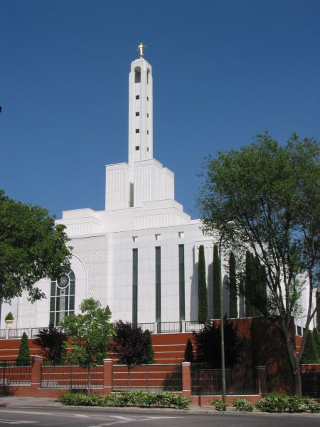 Madrid. Iglesia Mormona de Moratalaz.
Palabras clave: Madrid. Iglesia Mormona de Moratalaz.