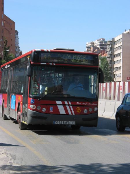 Autobú EMT Madrid.
