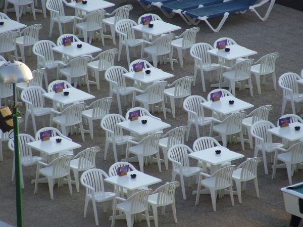 mesas y sillas
Palabras clave: mesas,sillas,terraza