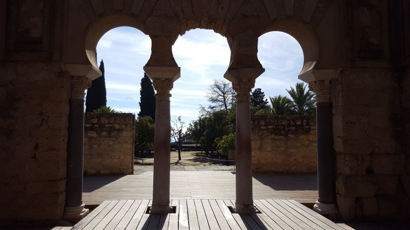Medina Azahara
Palabras clave: Andalucía,Córdoba,Abderramán III