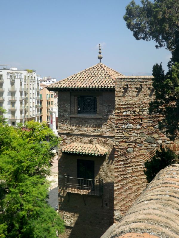 Torre
Palabras clave: Andalucía,castillo,histórico,alcazaba