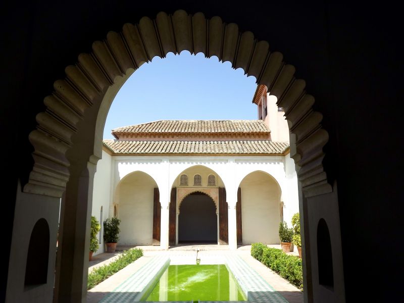 Arco y patio
Palabras clave: Andalucía,castillo,histórico,alcazaba