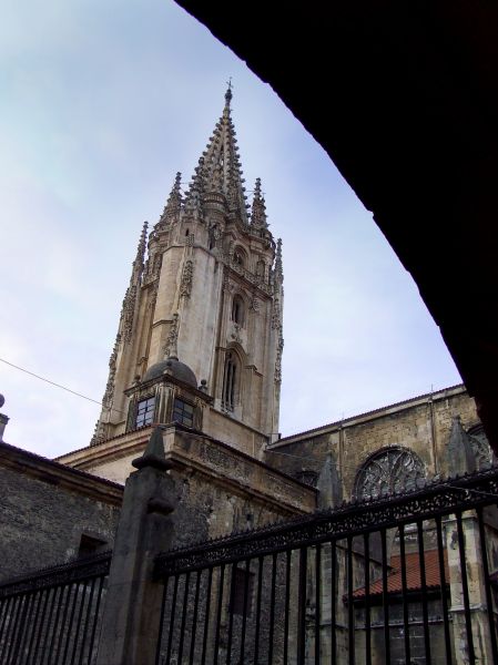 Oviedo
Catedral de Oviedo.
Palabras clave: Asturias, catedral, antiguo, histórico,