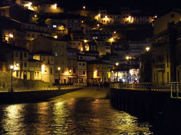 Cudillero
Cudillero (Asturias)
Palabras clave: rural, noche, Asturias, mar, Cudillero (Asturias)