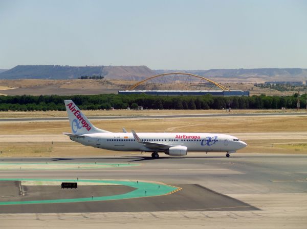 Palabras clave: avión,volar,aeropuerto