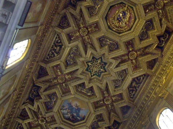 Artesonado del techo
Basílica de Santa María en Trastevere

