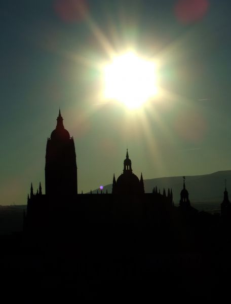 catedral
Palabras clave: Segovia,Castilla y León,contraluz