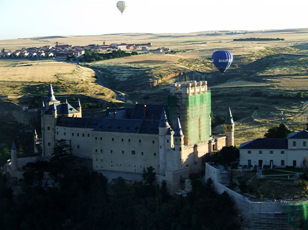 Alcázar
Vista aérea
Palabras clave: Segovia,Castilla y León